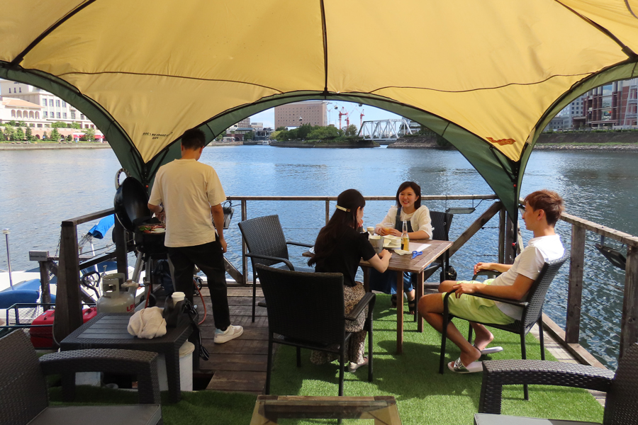 カフェ&バーヘミングウェイ横浜BBQ